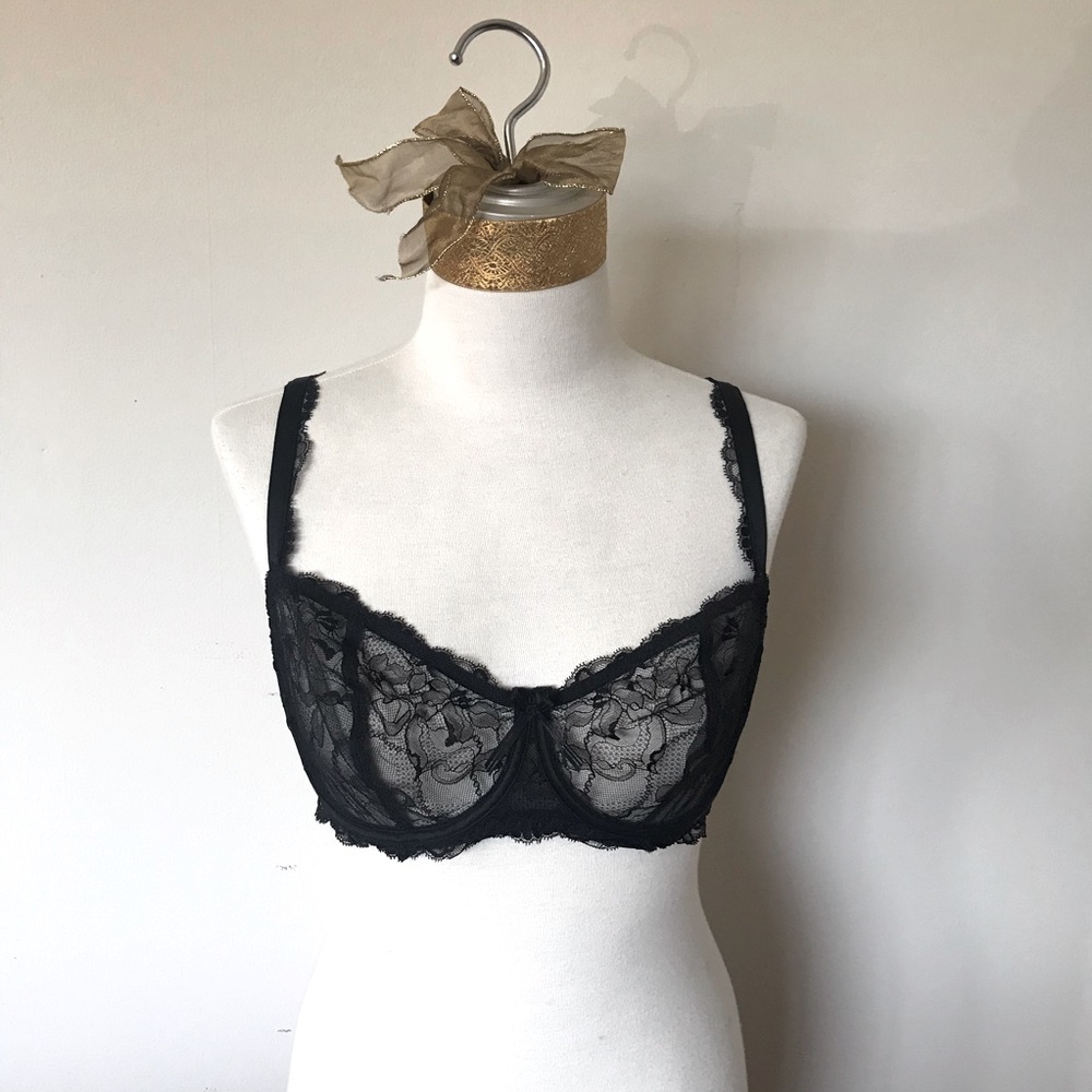 Chantelle “Chantilly” Demi Bra